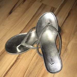 Silver sparky sandals with small wedge